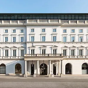 Raffles Europejski 5* Varsovia